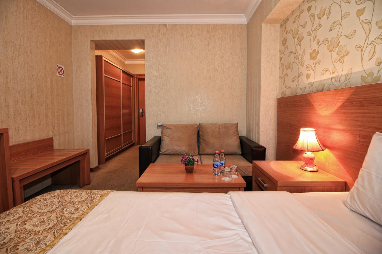 Tourist Hotel Baku Bakü Dış mekan fotoğraf